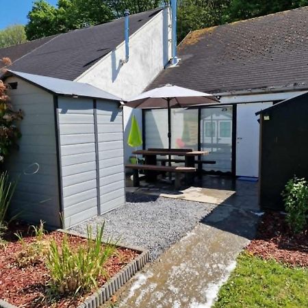 bungalow dans domaine de vacances Hastiere-par-dela Extérieur photo